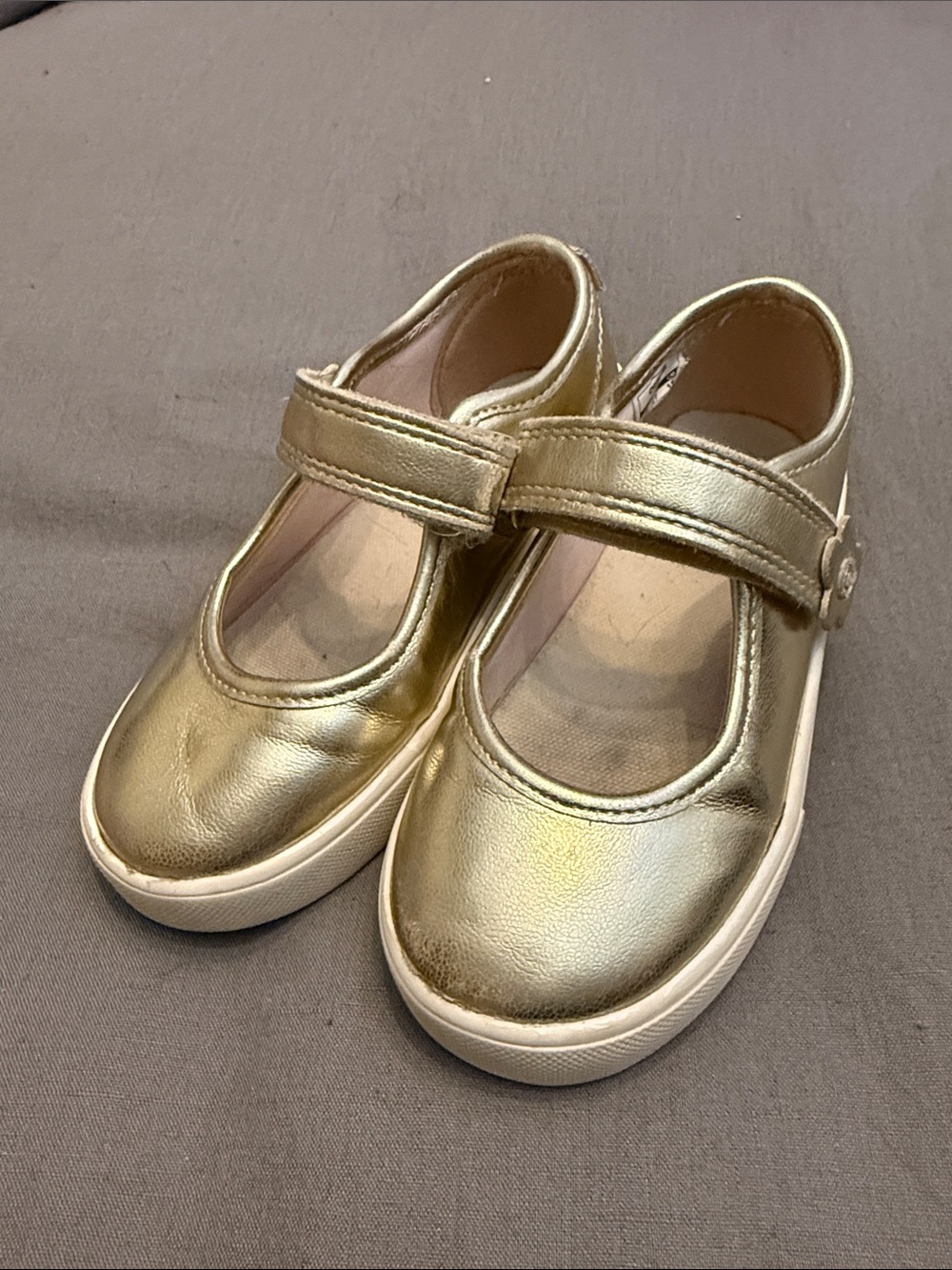 OshKosh B'gosh Metallic Gold Mary Jane Sneakers